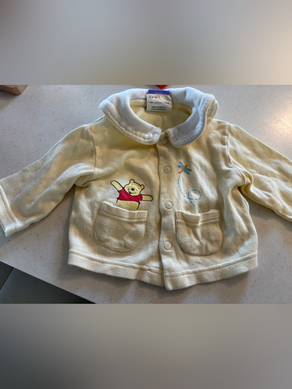 VINTAGE Pooh bear cardigan